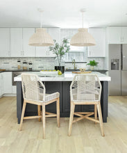 Load image into Gallery viewer, Reese 4 Light Pendant