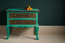 Load image into Gallery viewer, Wall Paint - Knightsbridge Green
