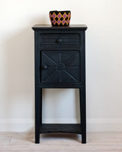 Load image into Gallery viewer, Chalk Paint - Athenian Black
